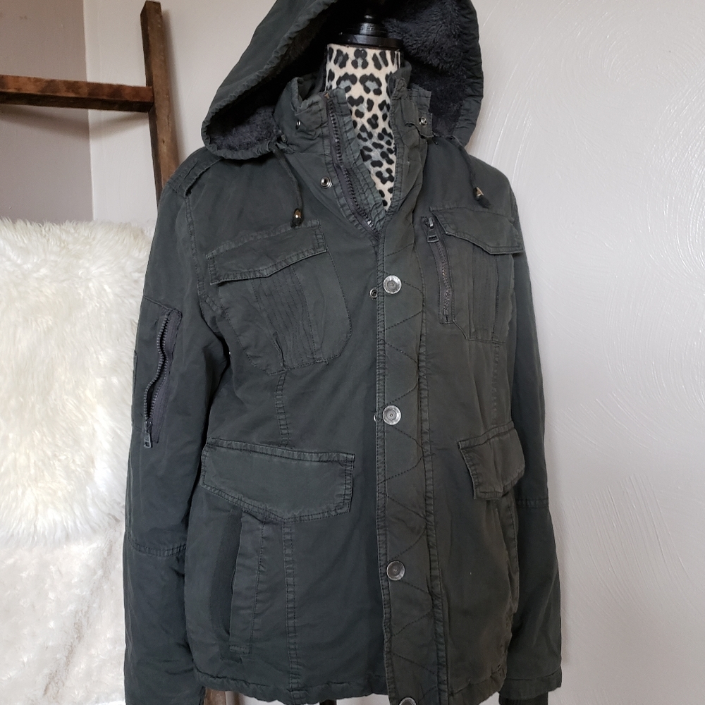 New Buckle Gray BKE Winter Cargo Jacket Sz M NWOT